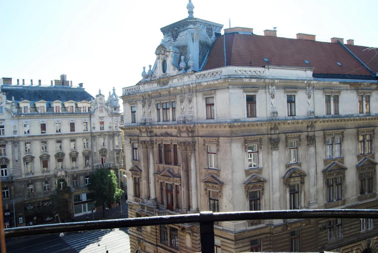 Luxurious Apartment With Balconies In Downtown Bp Budapest Esterno foto